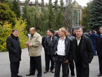 Сбор на плацу перед штабом училища
